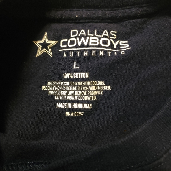 Dallas Cowboys - Picture 2 of 2